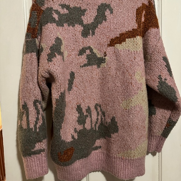 Elodie Abstract Pink and Brown Sweater - Picture 4 of 4